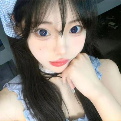 火车上的女孩2021